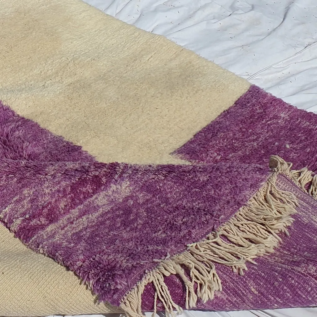 AJOUR | 8'2x5'4 Ft | 2,51x1,66 m | Moroccan Beni Ourain Rug | 100% wool handmade