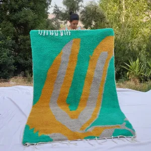 AKI | 8'2x5'1 Ft | 2,51x1,56 m | Moroccan Beni Ourain Rug | 100% wool handmade