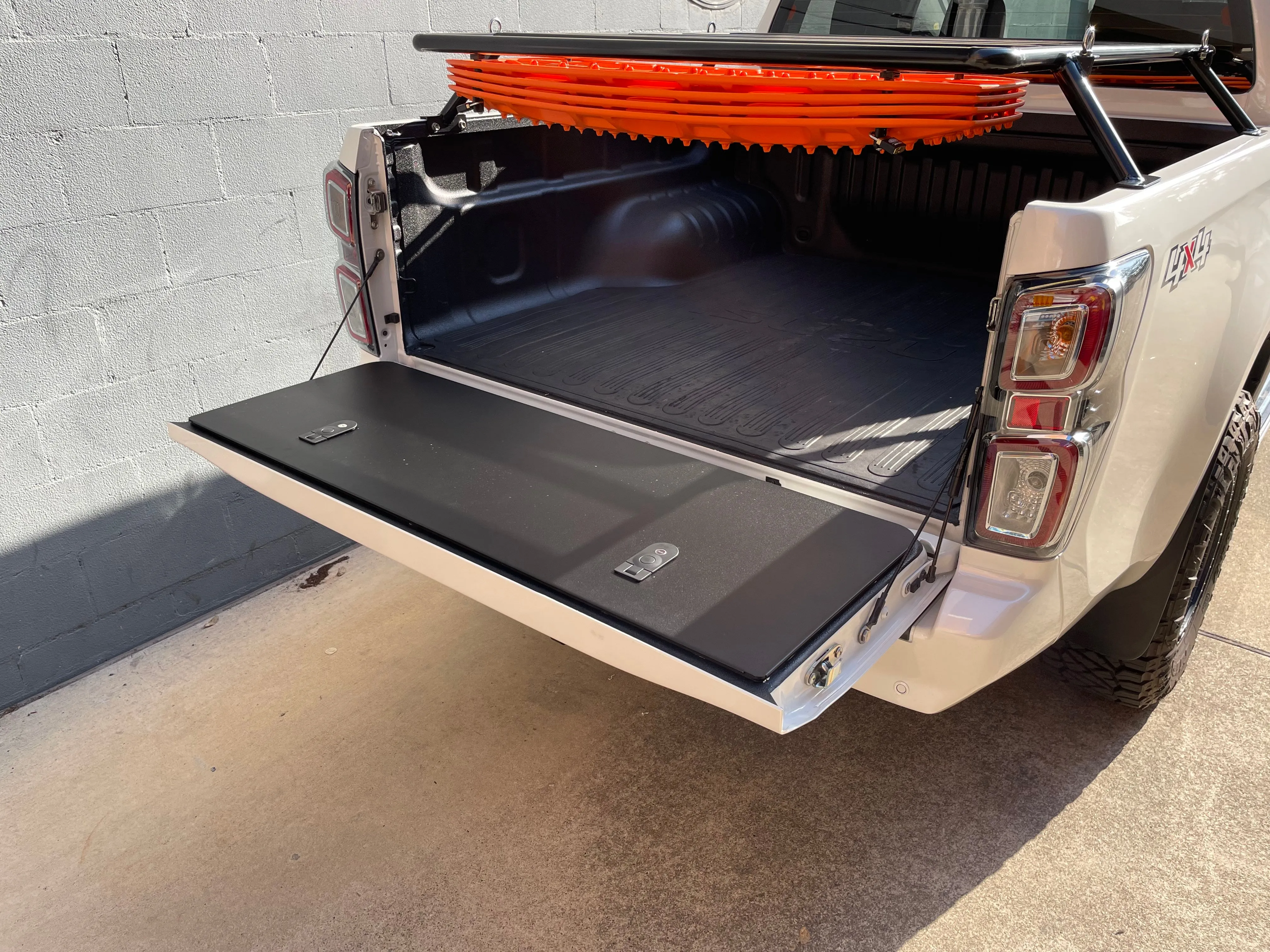 Isuzu Dmax Tailgate Storage