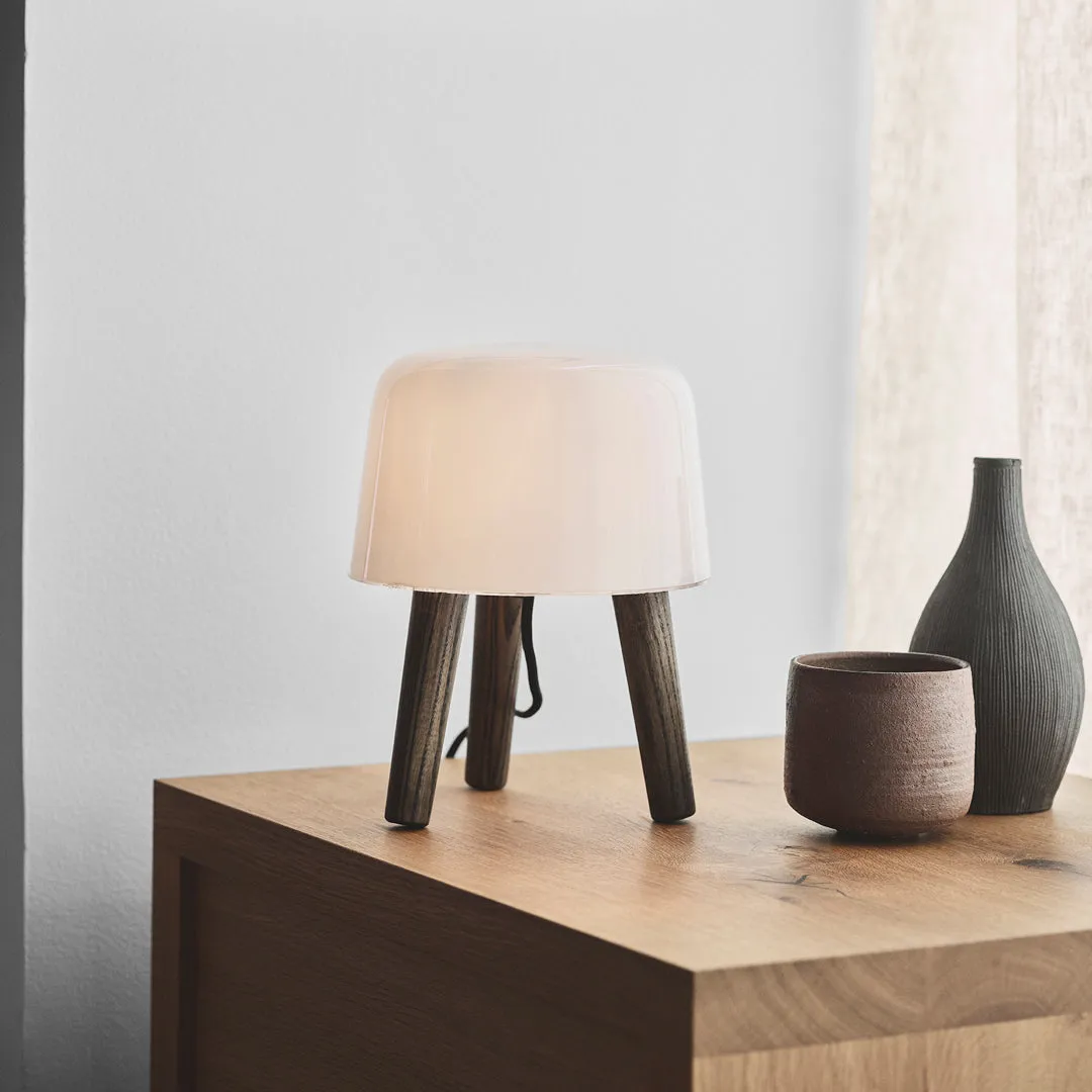 Milk NA1 Table Lamp
