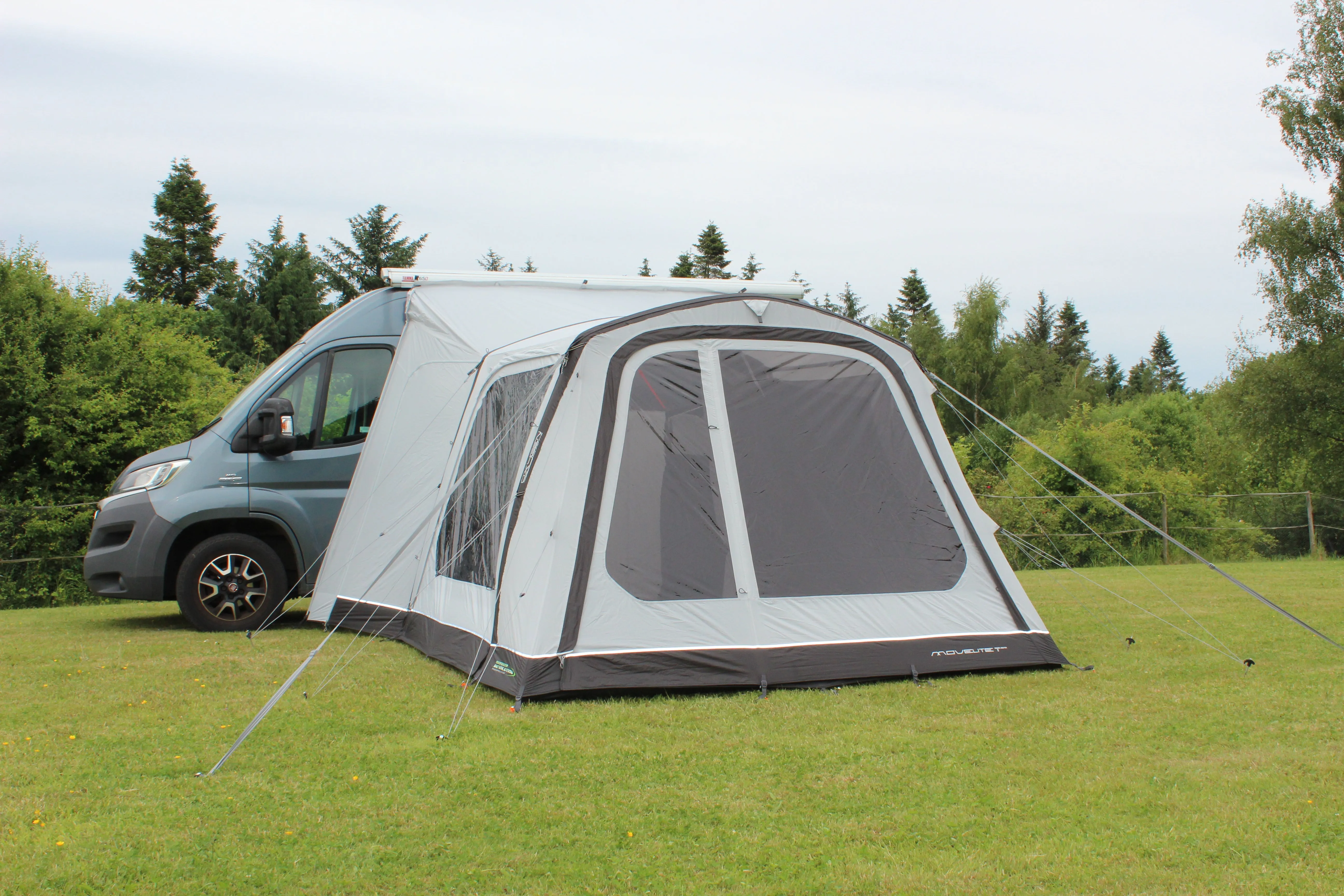 Outdoor Revolution Movelite T2R Lowline Drive Away Awning
